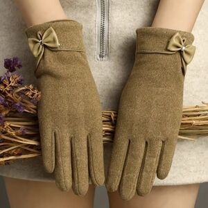 NEW! Women's Retro 40's Style Gloves OS